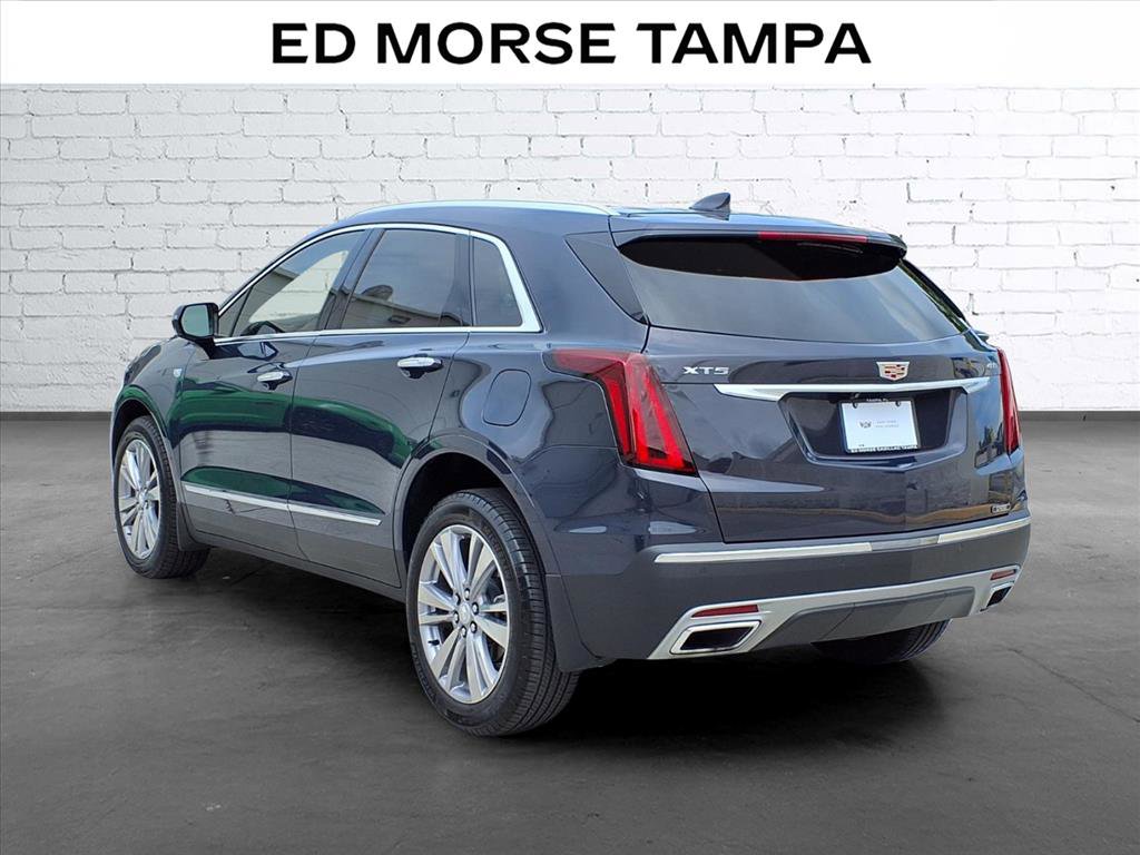 Certified 2024 Cadillac XT5 Premium Luxury FWD image 3