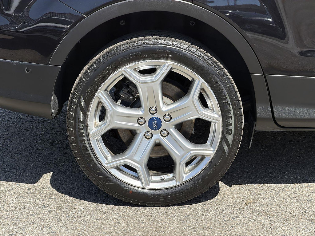 Used 2019 Ford Escape Titanium FWD image 32