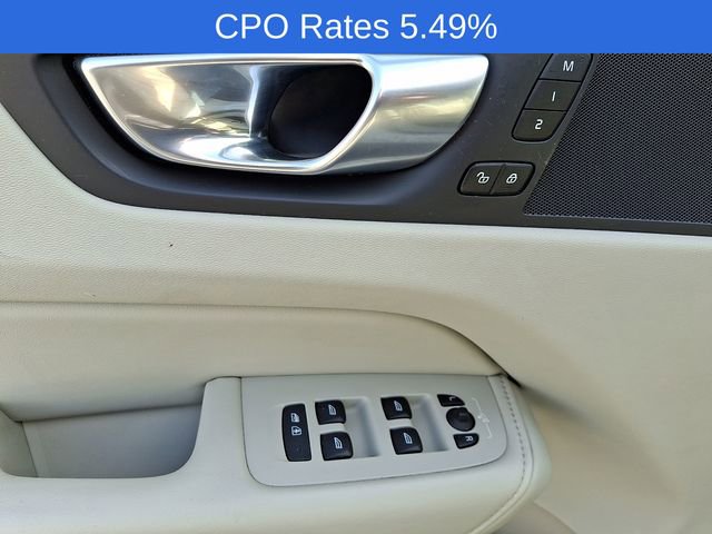 Certified 2024 Volvo XC60 B5 Plus w/ Climate Package AWD/4WD image 15