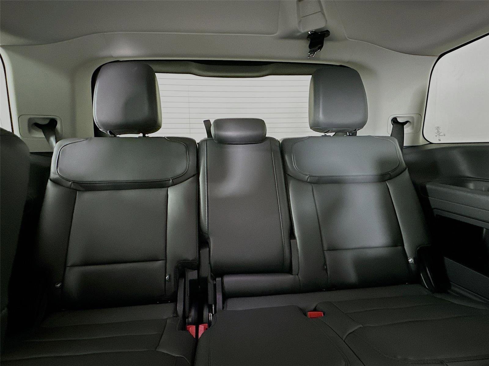 New 2026 Ford Expedition Active image 28