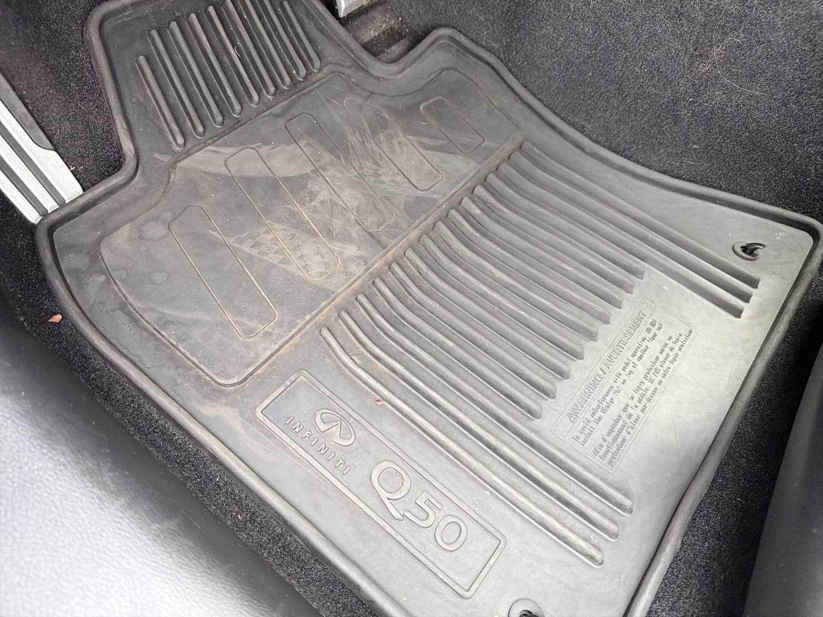 Used 2016 INFINITI Q50 Sport AWD/4WD image 16