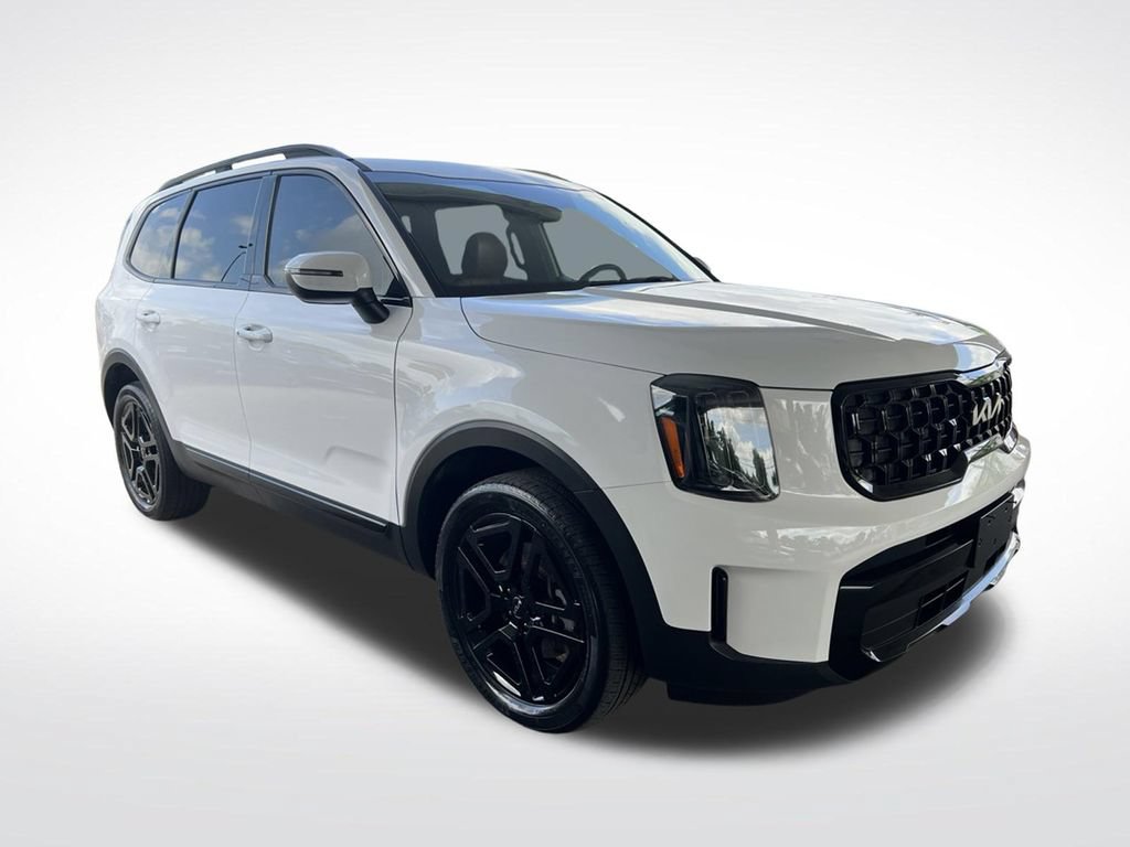 Certified 2024 Kia Telluride EX X-Line AWD/4WD image 3