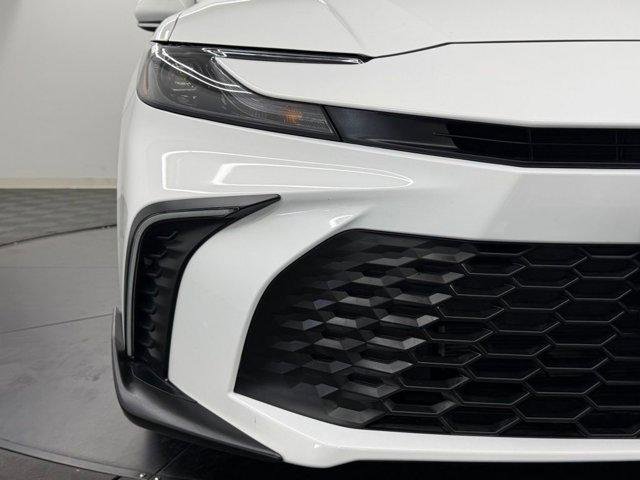 Certified 2025 Toyota Camry SE FWD image 7