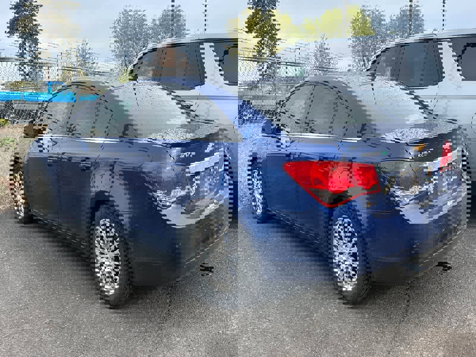 Used 2012 Chevrolet Cruze Eco FWD image 4