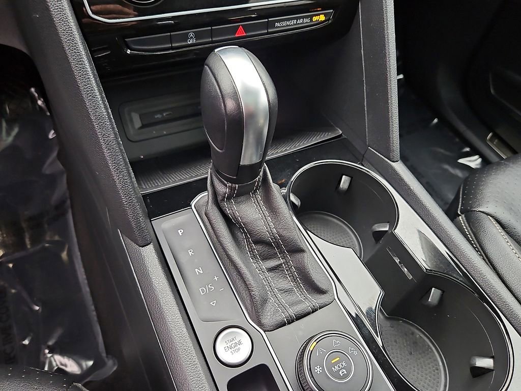 Certified 2022 Volkswagen Atlas SEL image 16