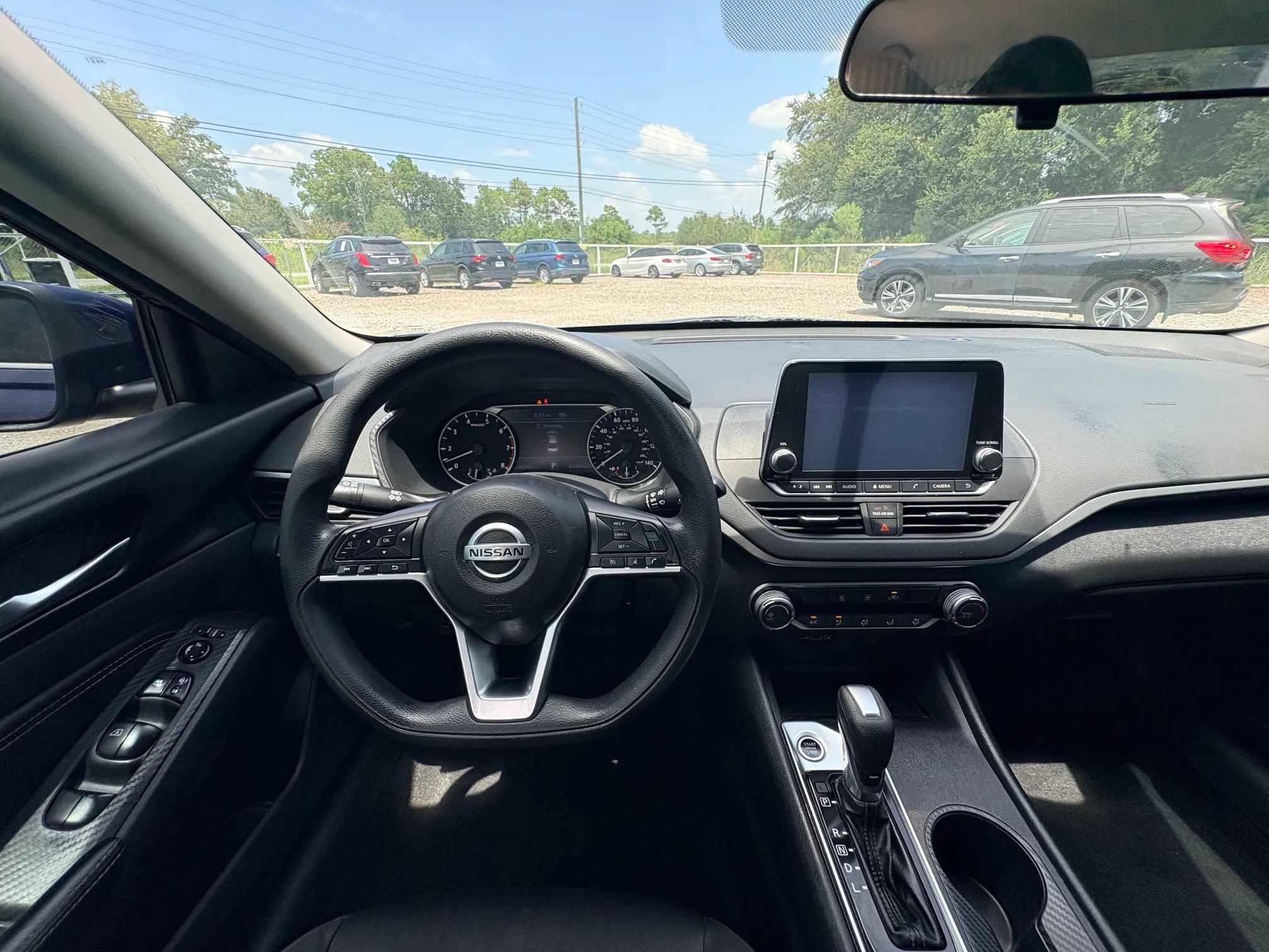 Used 2020 Nissan Altima 2.5 S FWD image 10