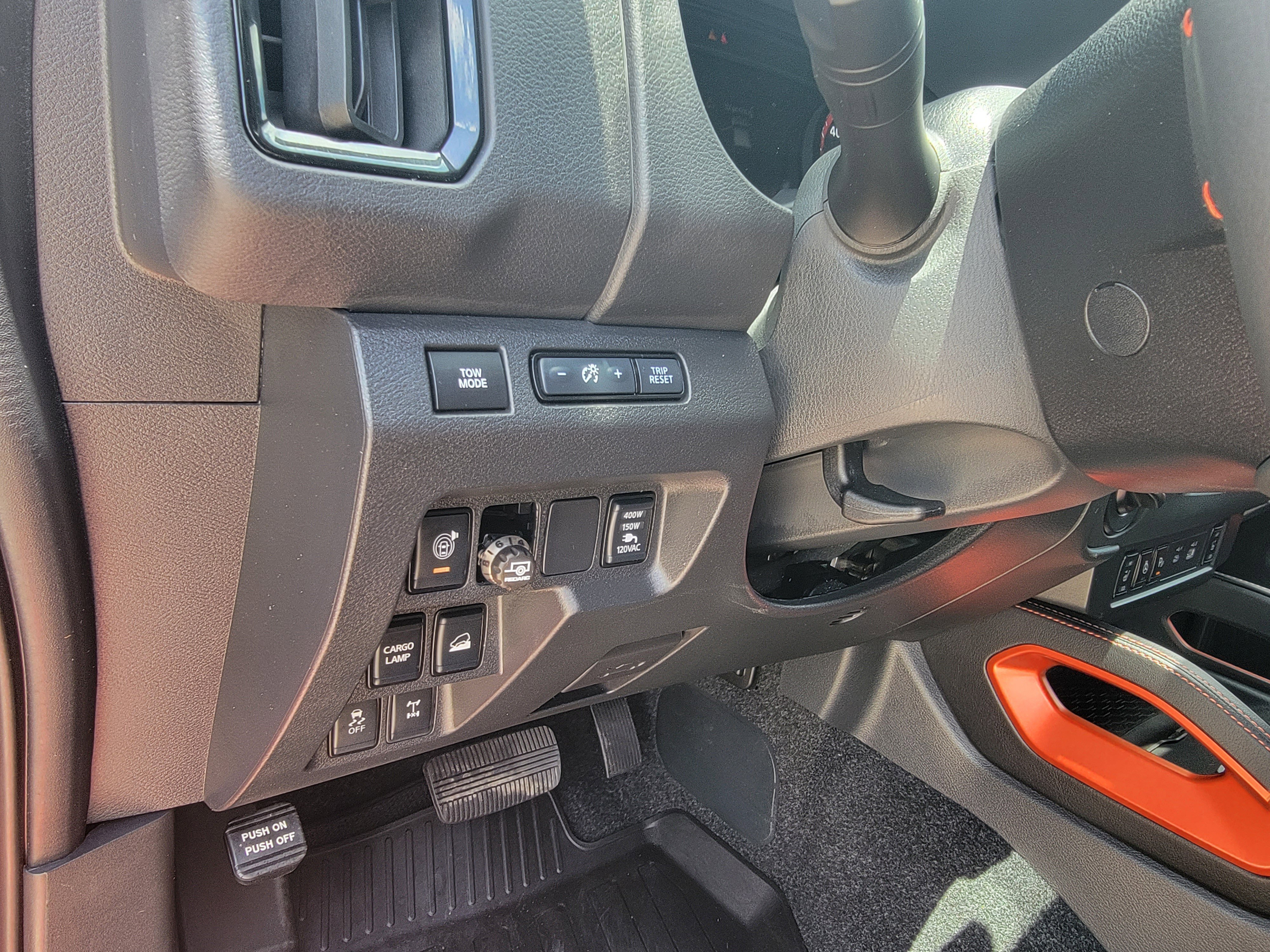 Used 2025 Nissan Frontier PRO-4X w/ Pro Convenience Package image 20