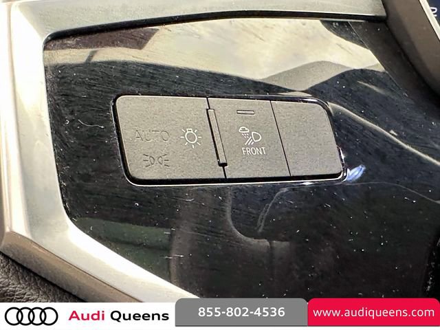 Certified 2022 Audi Q3 2.0T Premium Plus w/ Premium Plus Package AWD/4WD image 21