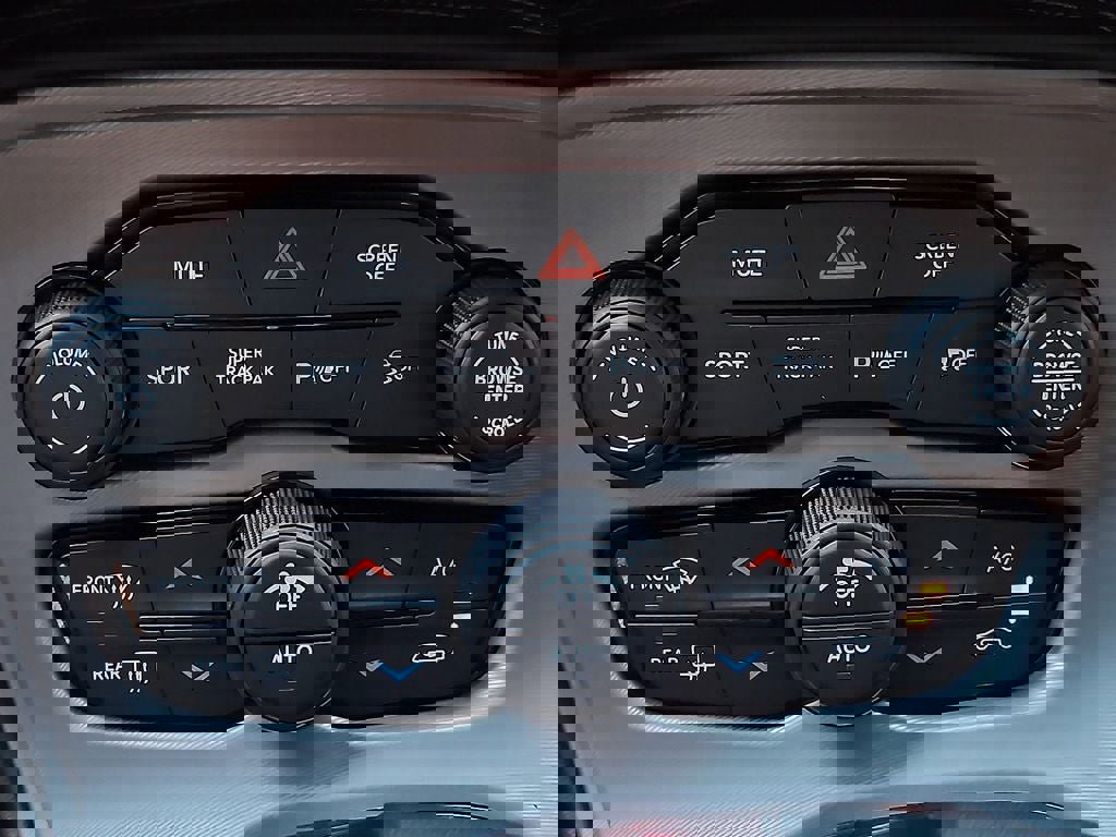 Used 2023 Dodge Challenger R/T image 23