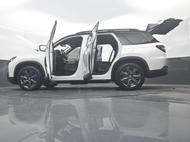 New 2026 Honda Pilot Sport image 53