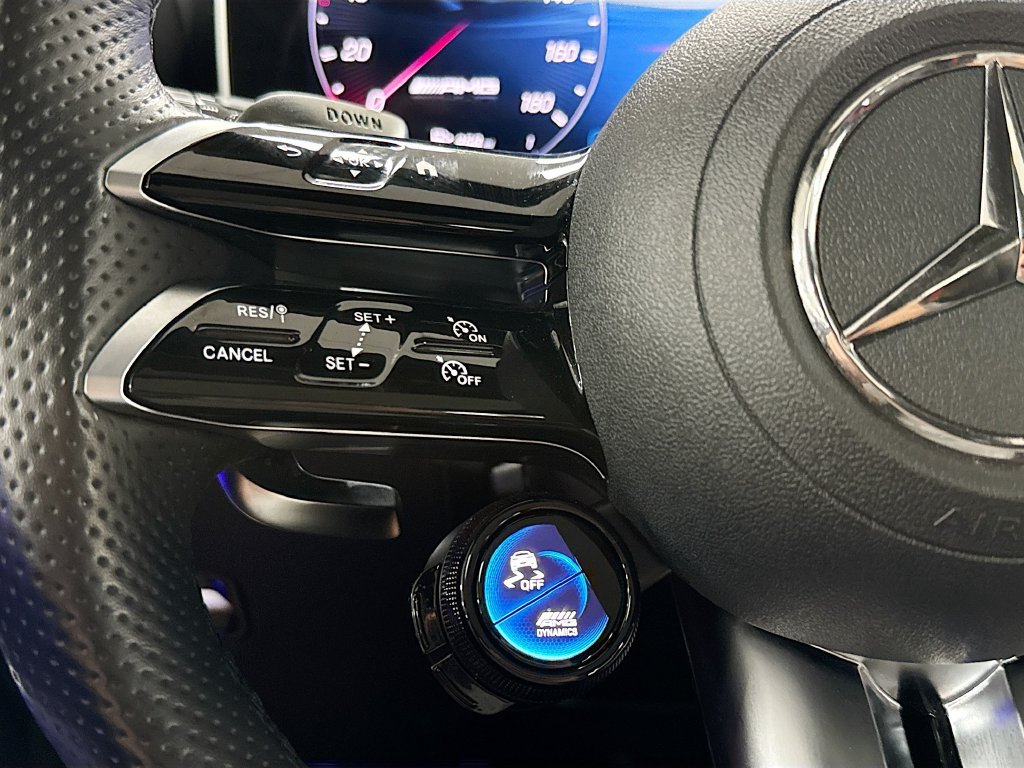 Used 2025 Mercedes-Benz GLC 43 AMG 4MATIC image 11