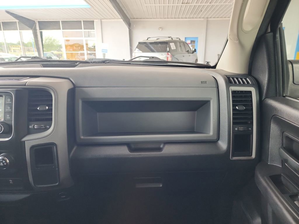 Used 2016 RAM 2500 Tradesman w/ Chrome Appearance Group AWD/4WD image 20