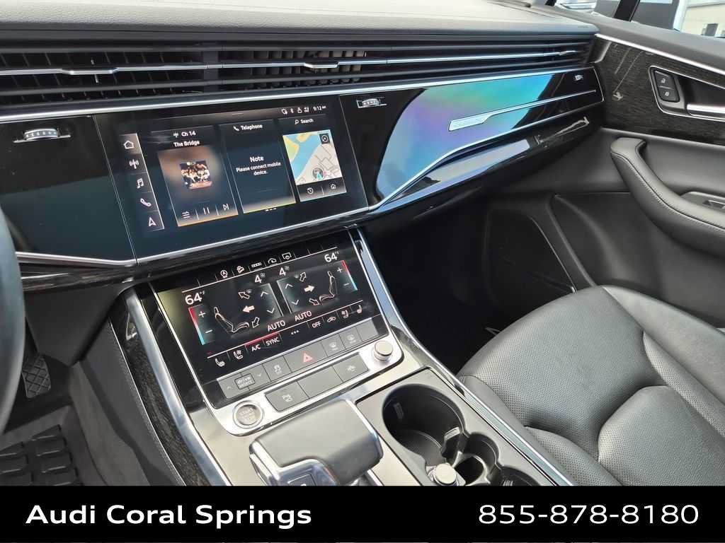 Used 2023 Audi Q7 2.0T Premium Plus w/ Premium Plus Package AWD/4WD image 23