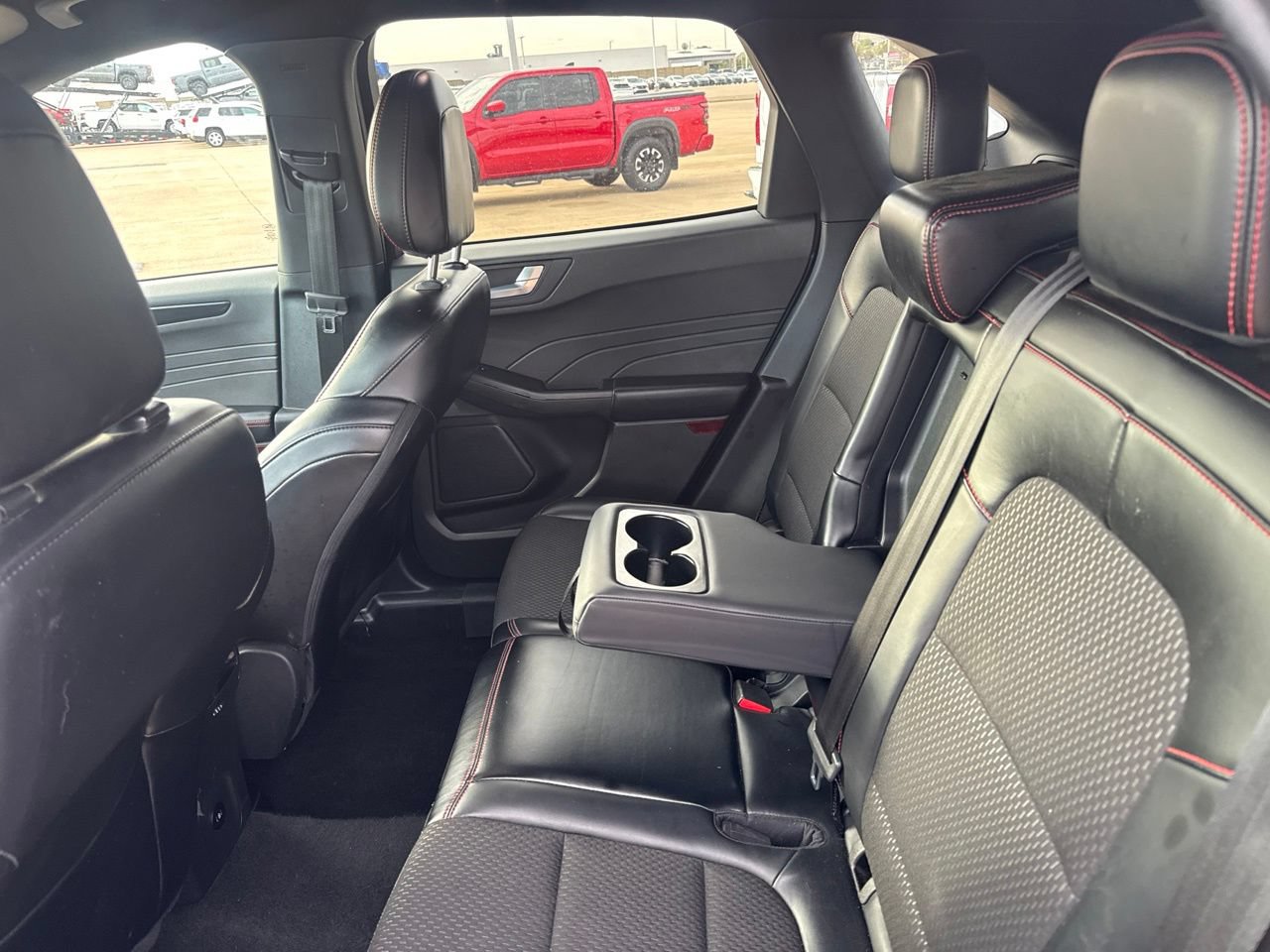 Used 2024 Ford Escape ST-Line AWD/4WD image 41