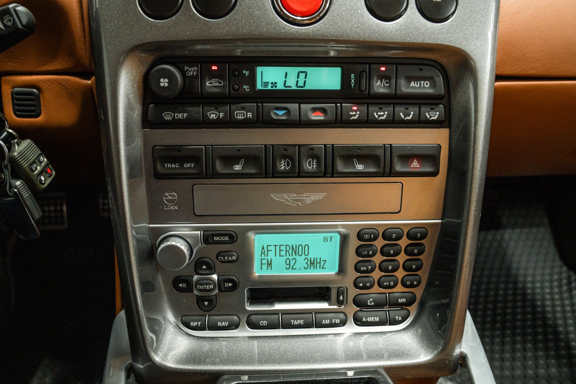 Used 2003 Aston Martin Vanquish RWD image 16