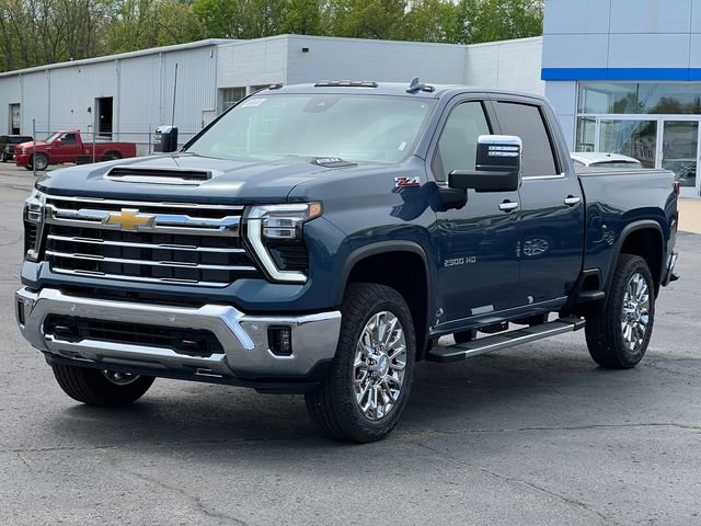 New 2026 Chevrolet Silverado 2500 LTZ w/ LTZ Premium Package AWD/4WD image 44