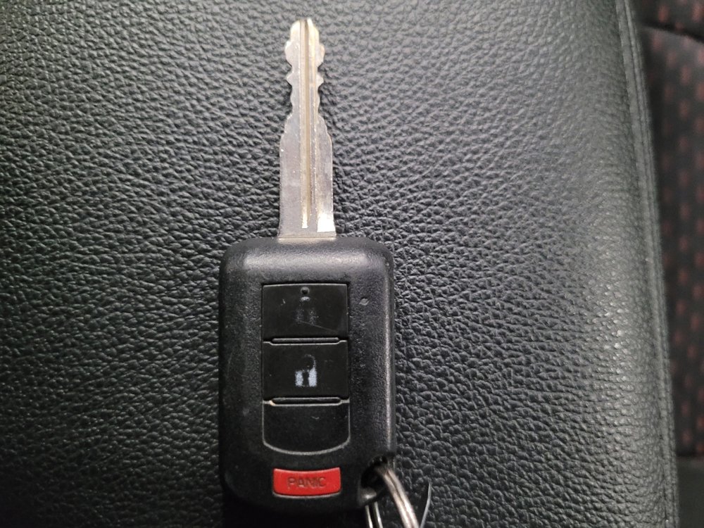 Used 2018 Mitsubishi Outlander Sport LE AWD/4WD image 32