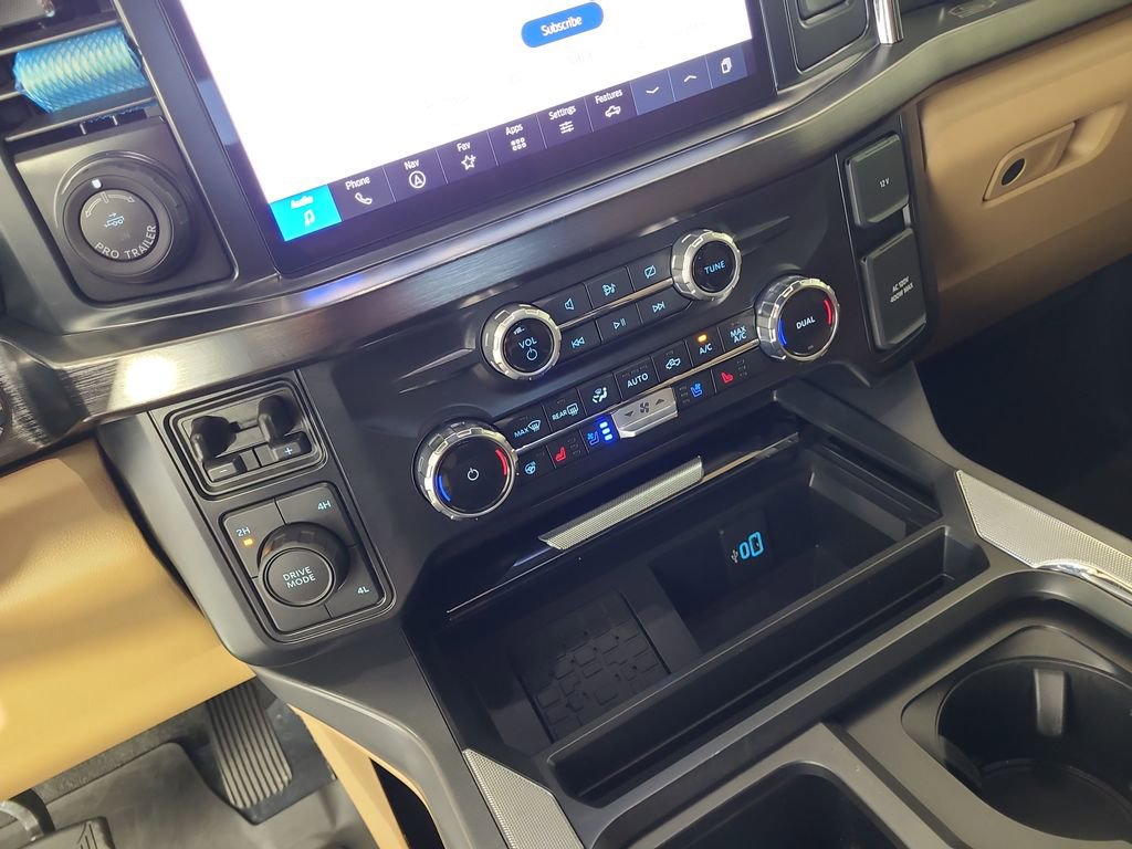 Used 2024 Ford F450 Lariat w/ Lariat Ultimate Package AWD/4WD image 16