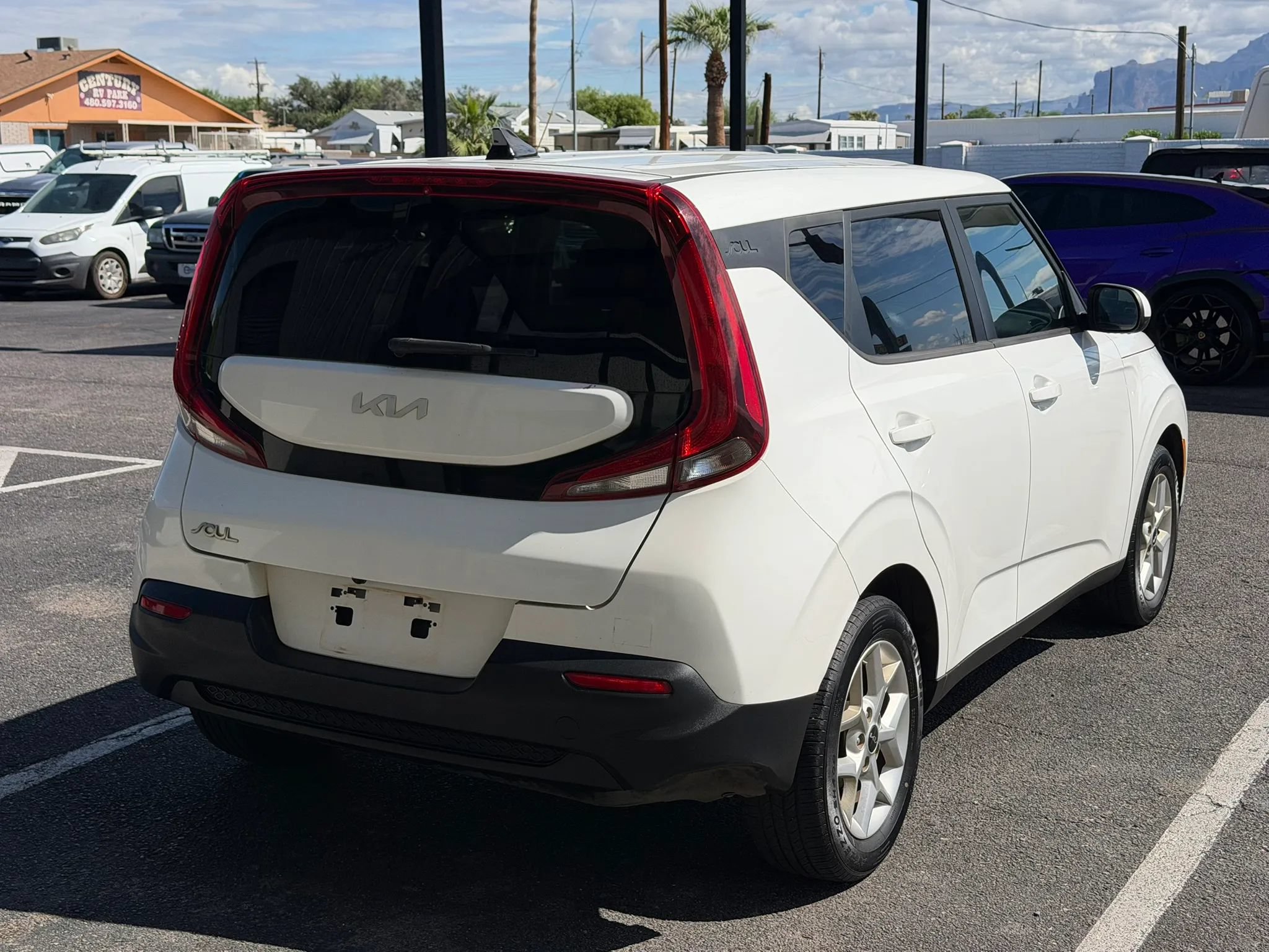 Used 2022 Kia Soul LX w/ Technology Package FWD image 9