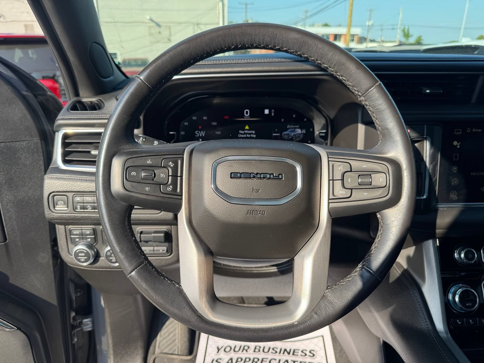 Used 2022 GMC Yukon Denali w/ Max Trailering Package AWD/4WD image 18