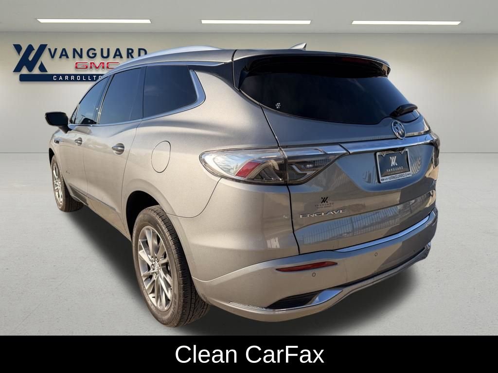 Used 2023 Buick Enclave Avenir FWD image 2