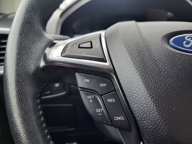 Used 2024 Ford Edge SEL image 19