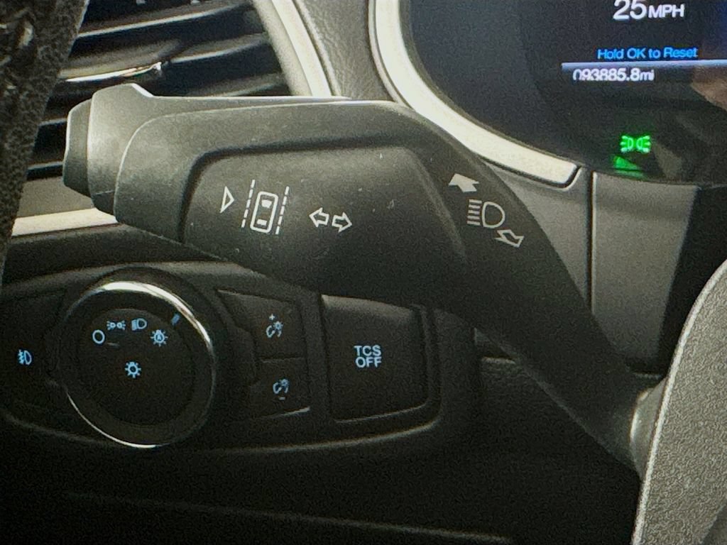 Used 2021 Ford Edge SEL FWD image 12