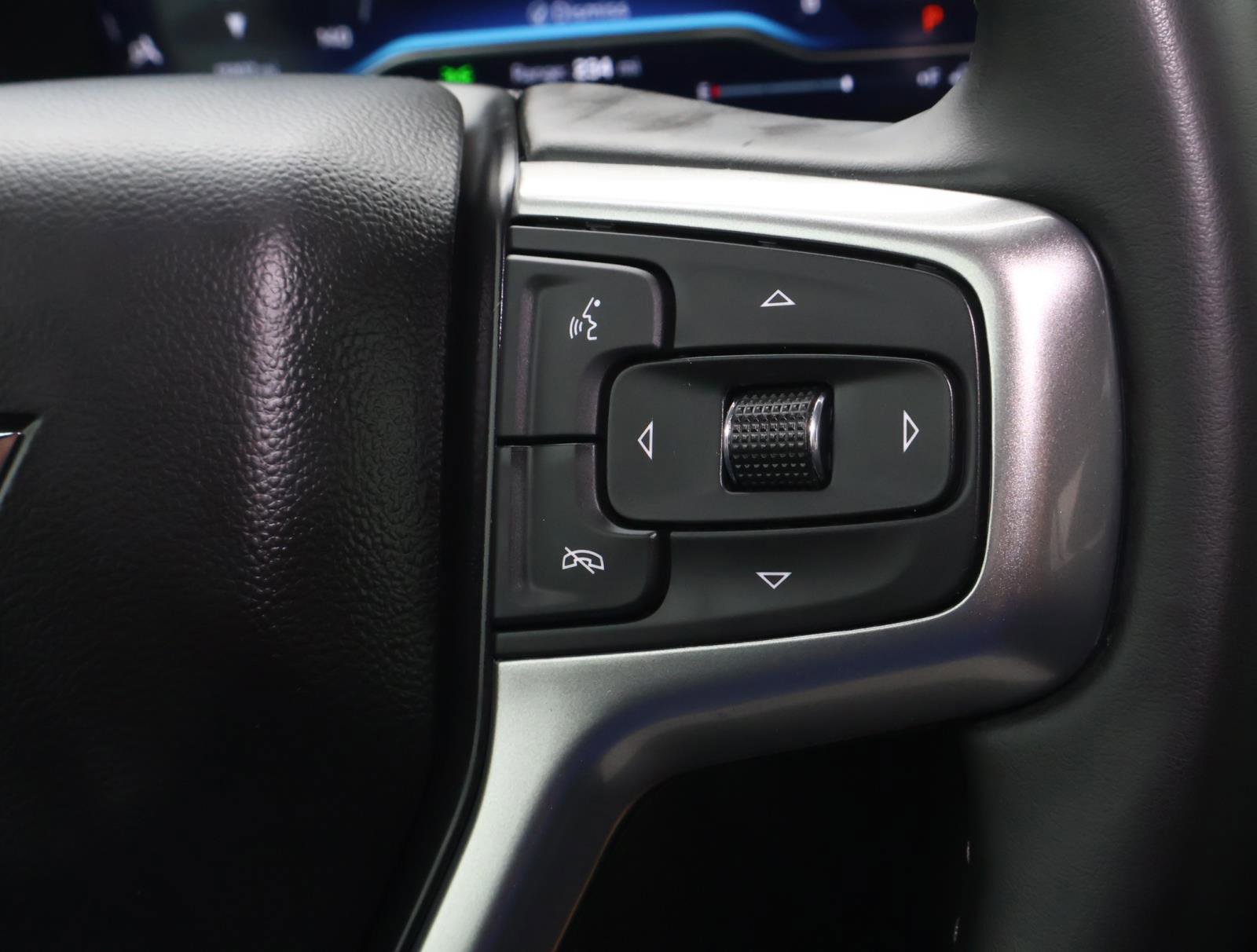 Used 2024 Chevrolet Tahoe Premier w/ Premium Package RWD image 30