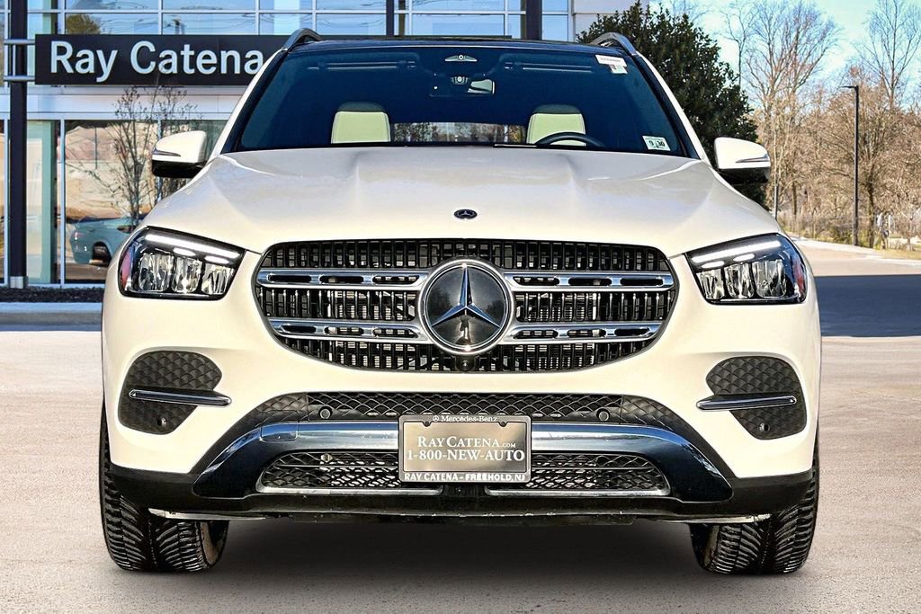 Certified 2025 Mercedes-Benz GLE 350 4MATIC image 3