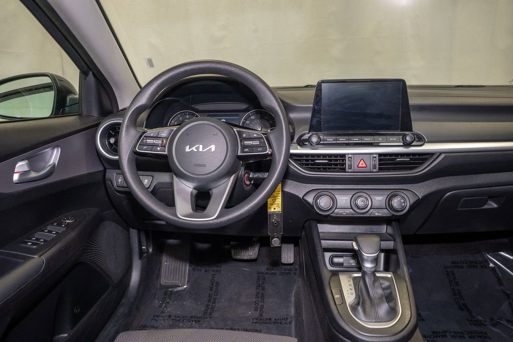 Used 2024 Kia Forte LXS image 6