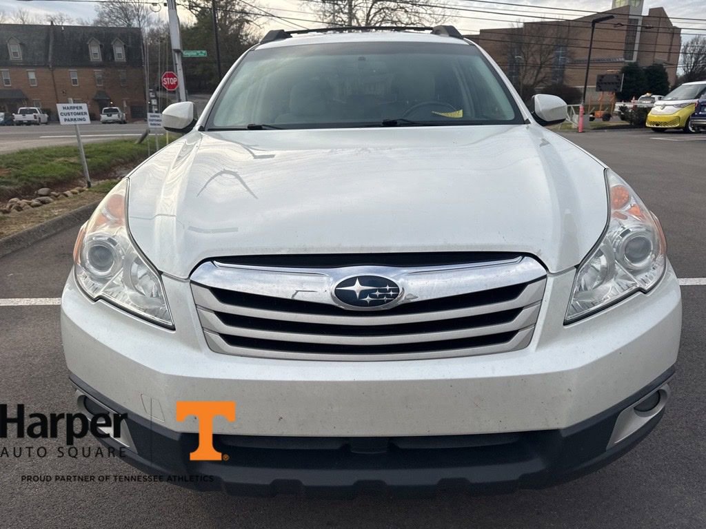 Used 2011 Subaru Outback 2.5i Premium image 8