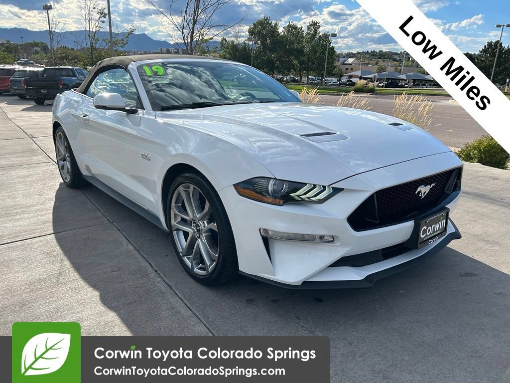 Used 2019 Ford Mustang GT Premium w/ Equipment Group 401A RWD image 1