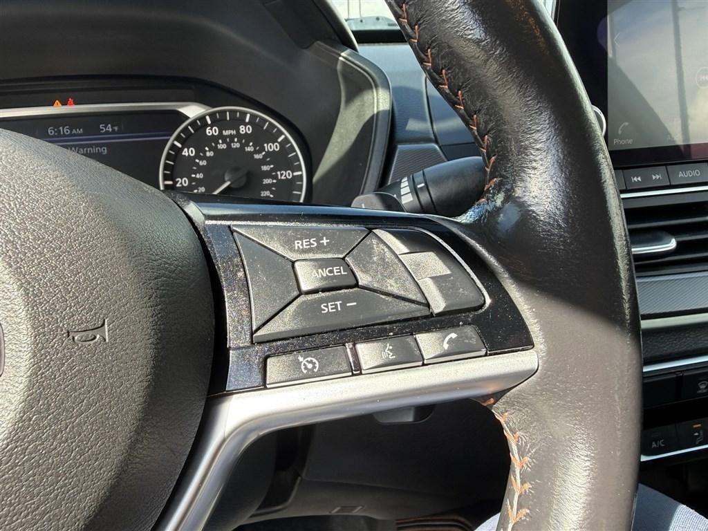 Used 2023 Nissan Altima 2.5 SR AWD/4WD image 34