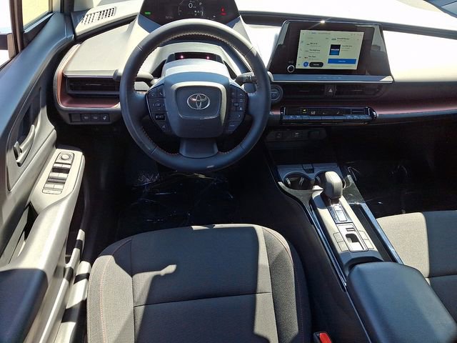 Used 2025 Toyota Prius Plug-In Hybrid FWD image 13
