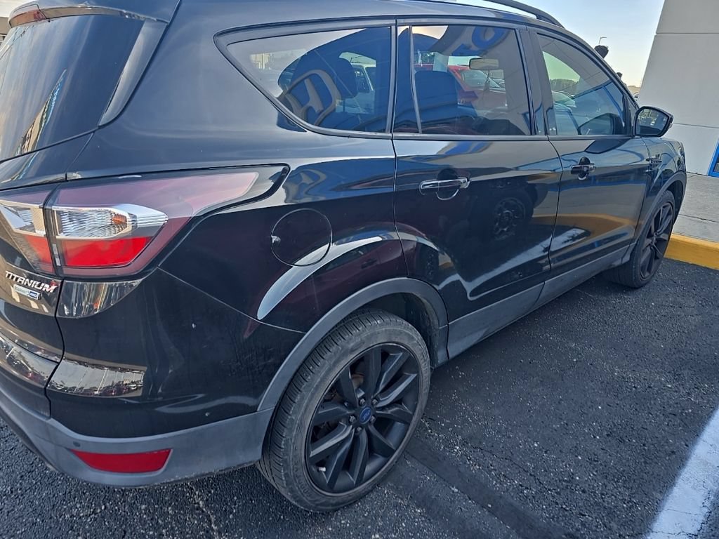 Used 2017 Ford Escape Titanium AWD/4WD image 6