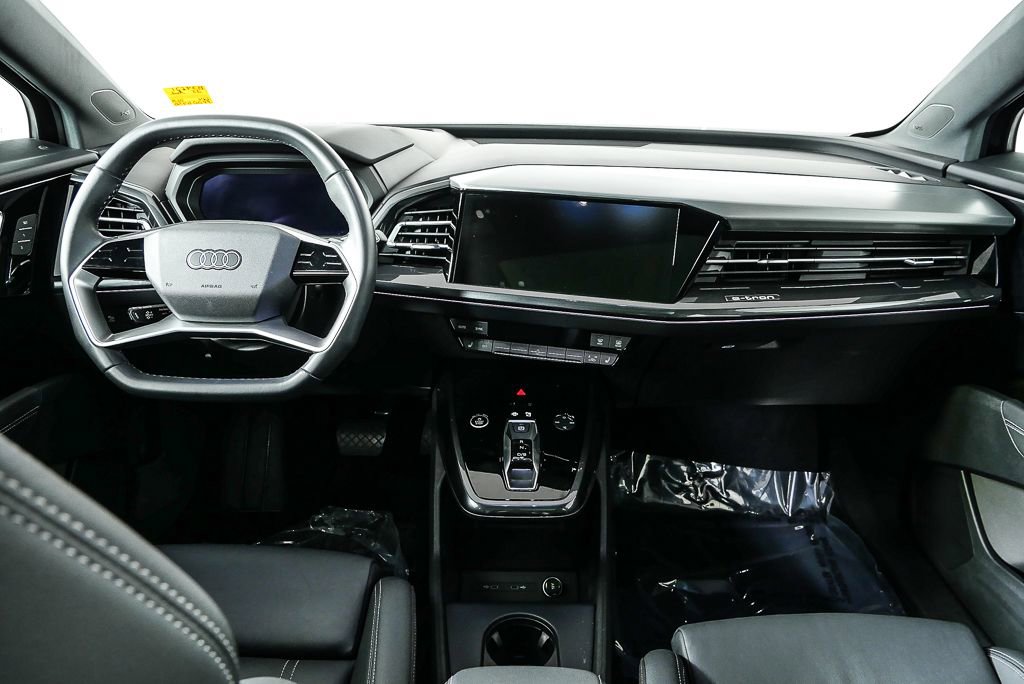 Certified 2023 Audi Q4 e-tron Prestige w/ Black Optic Package image 20