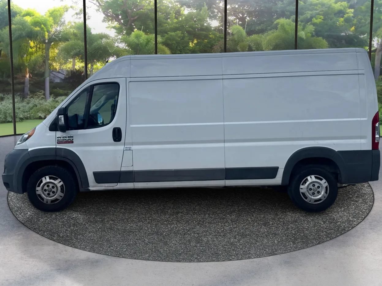 Used 2017 RAM ProMaster 2500 w/ Interior Convenience Group FWD image 8