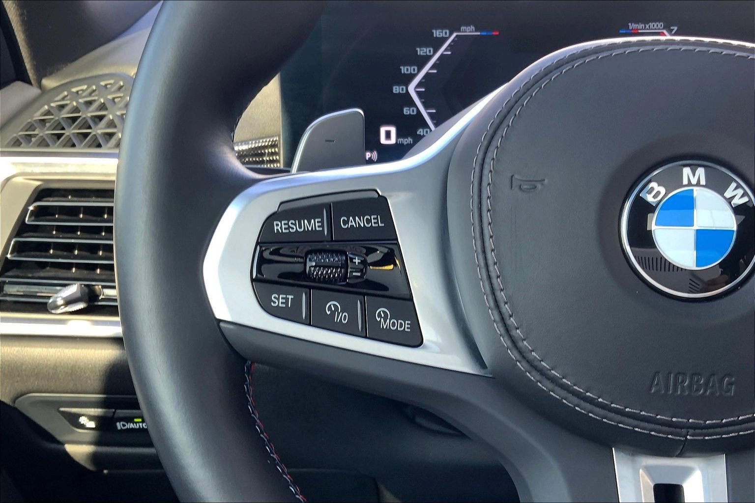 Used 2024 BMW X5 M60i image 23