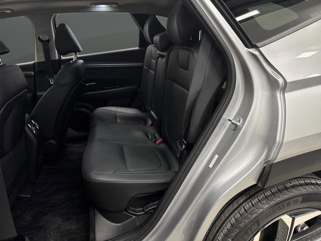 Used 2024 Hyundai Tucson Limited image 31