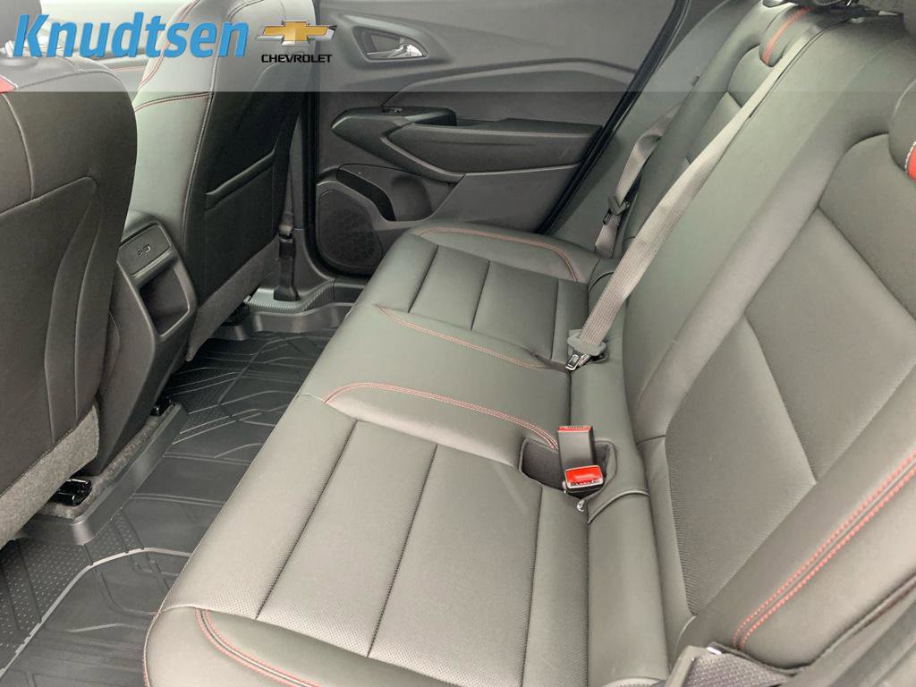 New 2026 Chevrolet Trax RS w/ Sunroof Package image 16