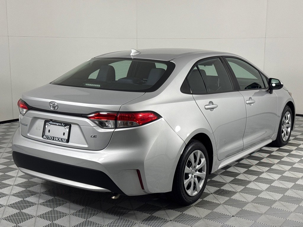 Used 2020 Toyota Corolla LE image 5