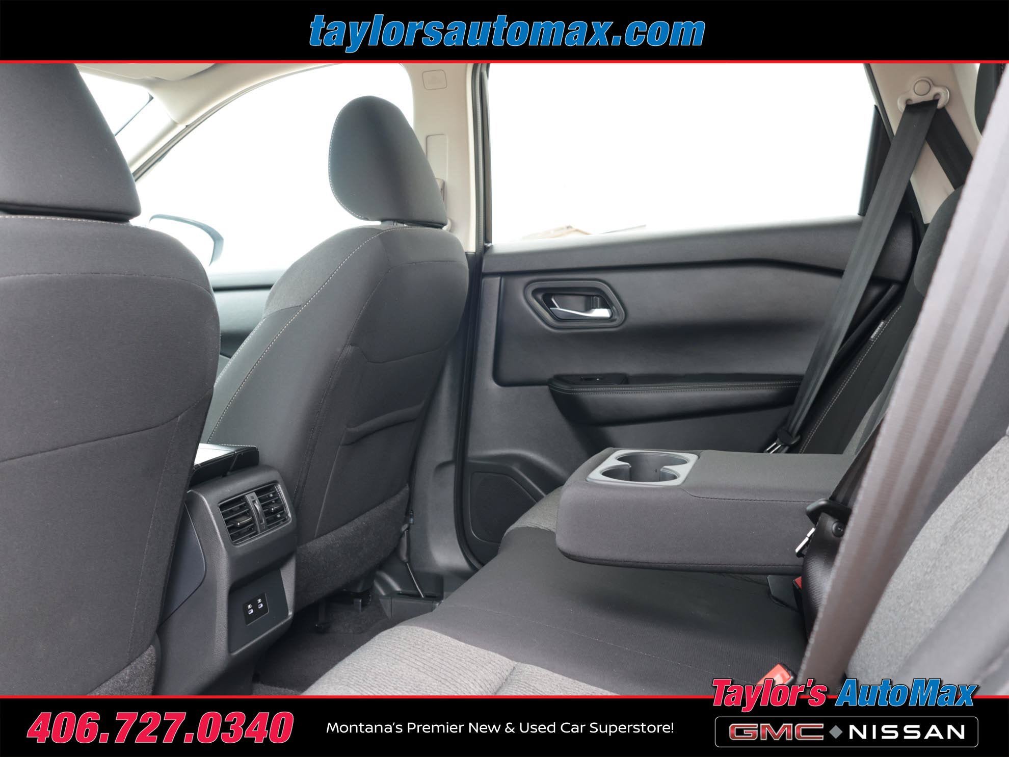 Used 2025 Nissan Rogue SV AWD/4WD image 28