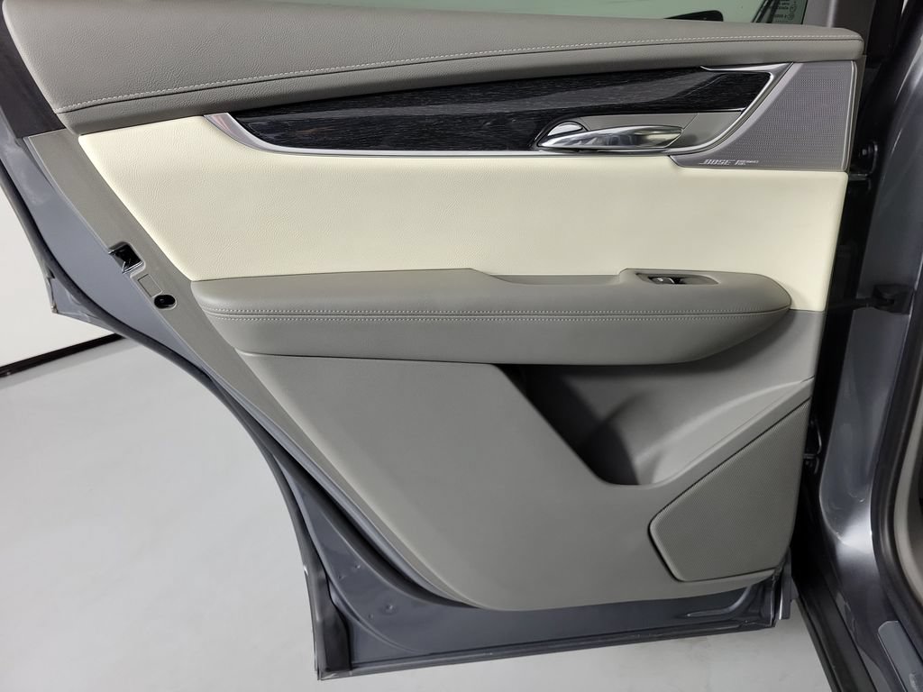 Used 2021 Cadillac XT6 Premium Luxury FWD image 14