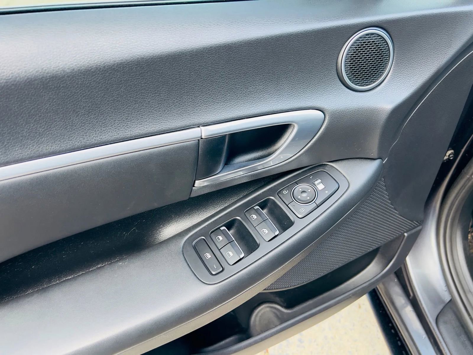 Used 2021 Hyundai Sonata SEL image 24