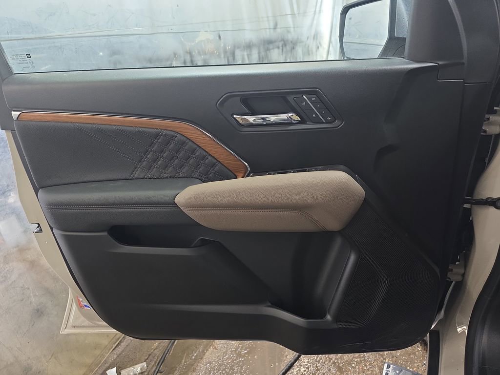 New 2026 GMC Canyon Denali image 25