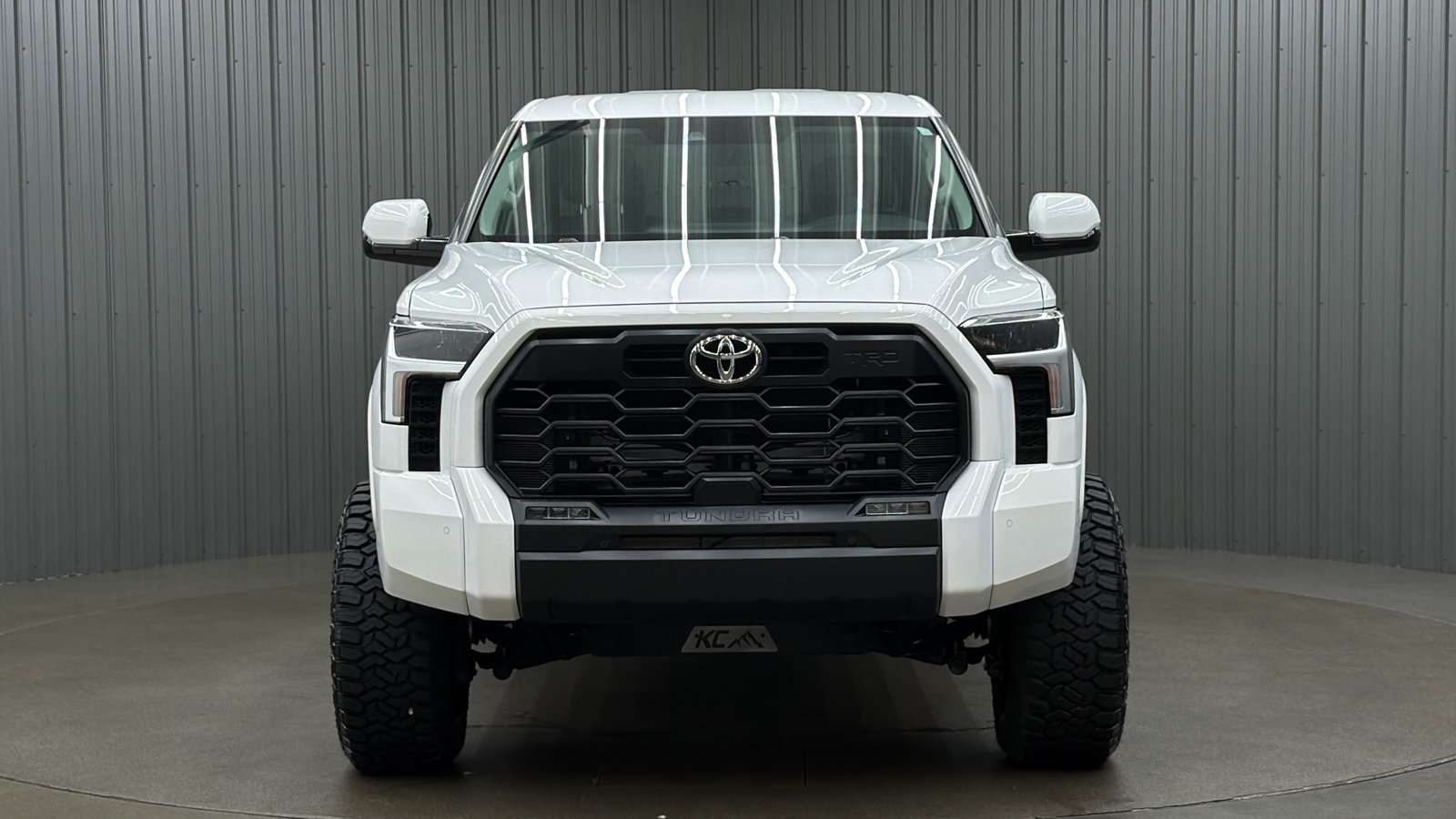 Used 2024 Toyota Tundra SR5 AWD/4WD image 8