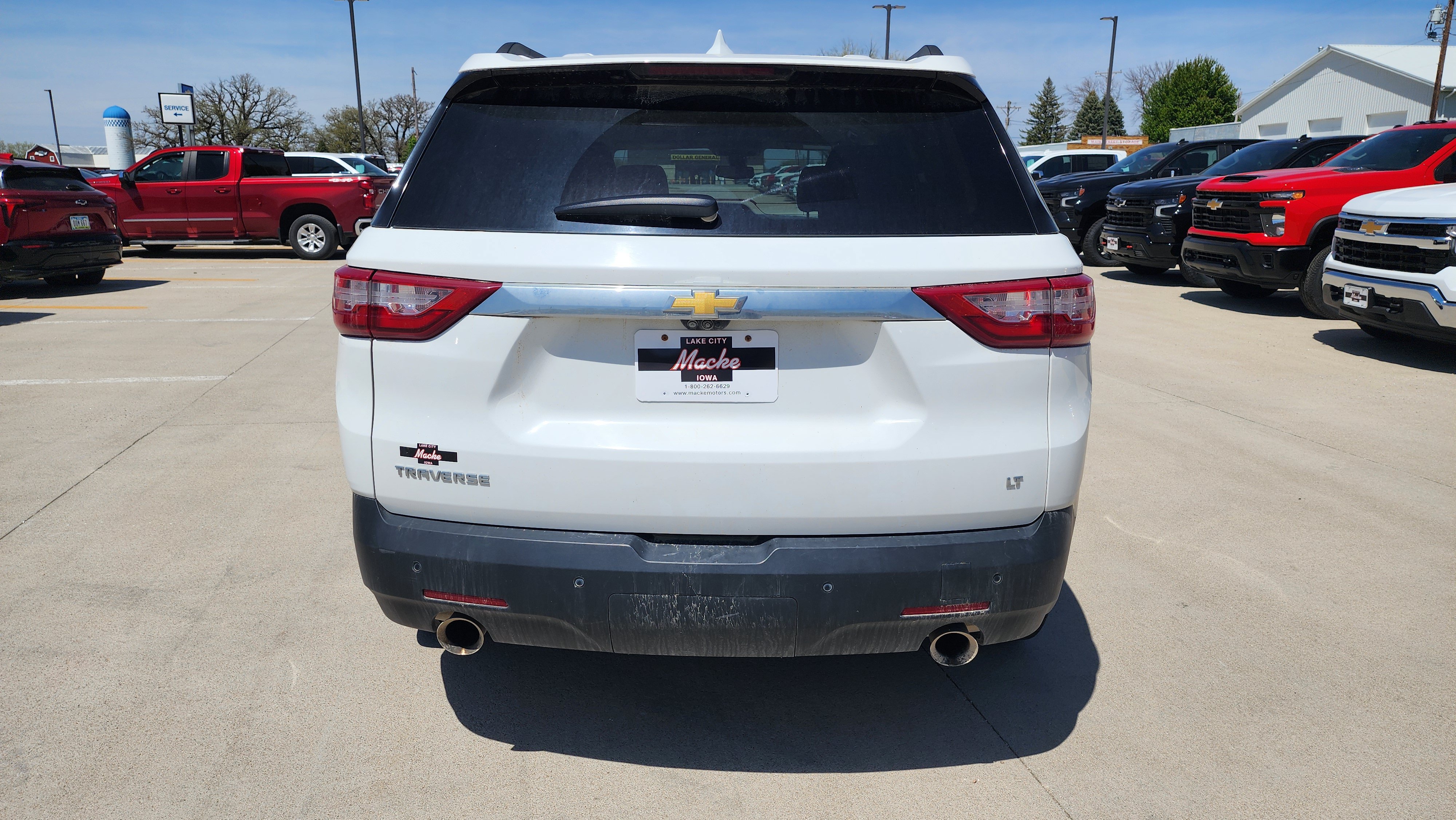 Certified 2021 Chevrolet Traverse LT w/ LT Premium Package AWD/4WD image 5