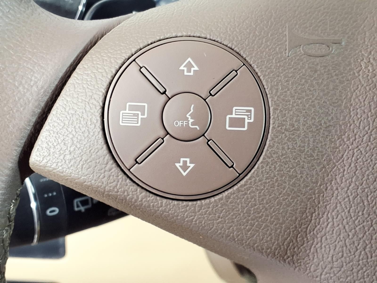 Used 2009 Mercedes-Benz ML 350 4MATIC image 20