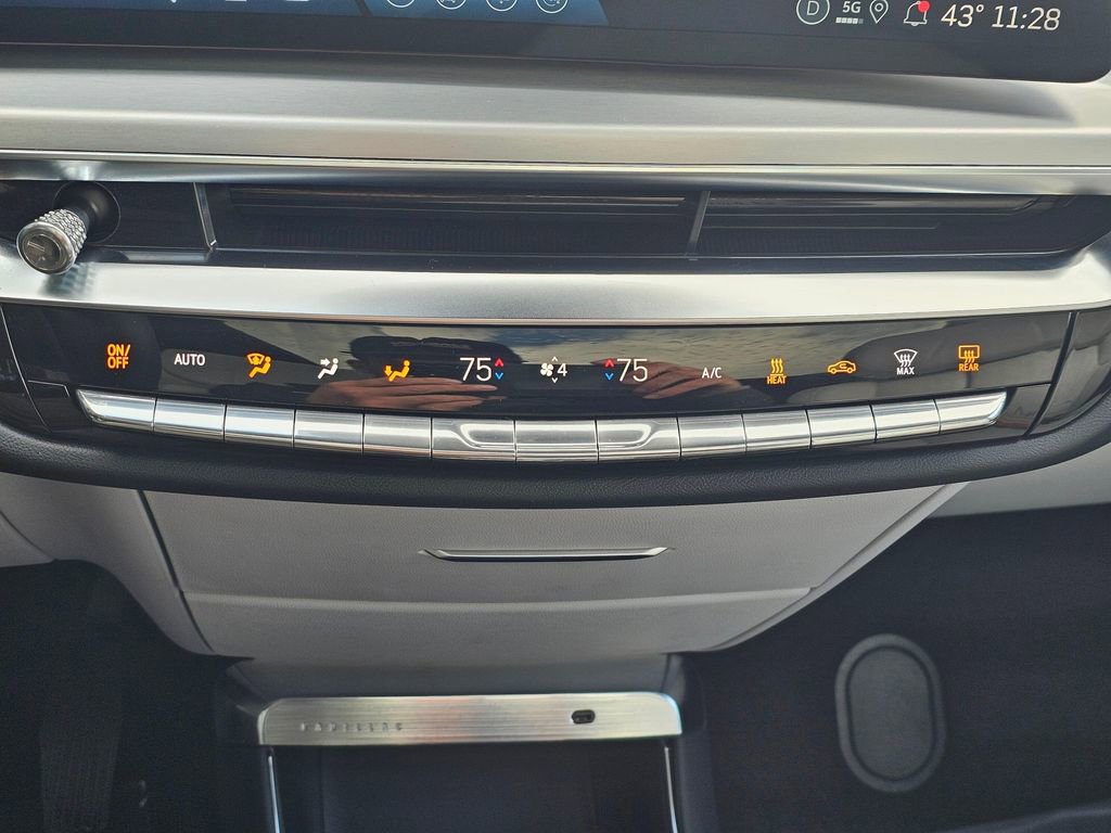 Used 2026 Cadillac Lyriq Sport image 31