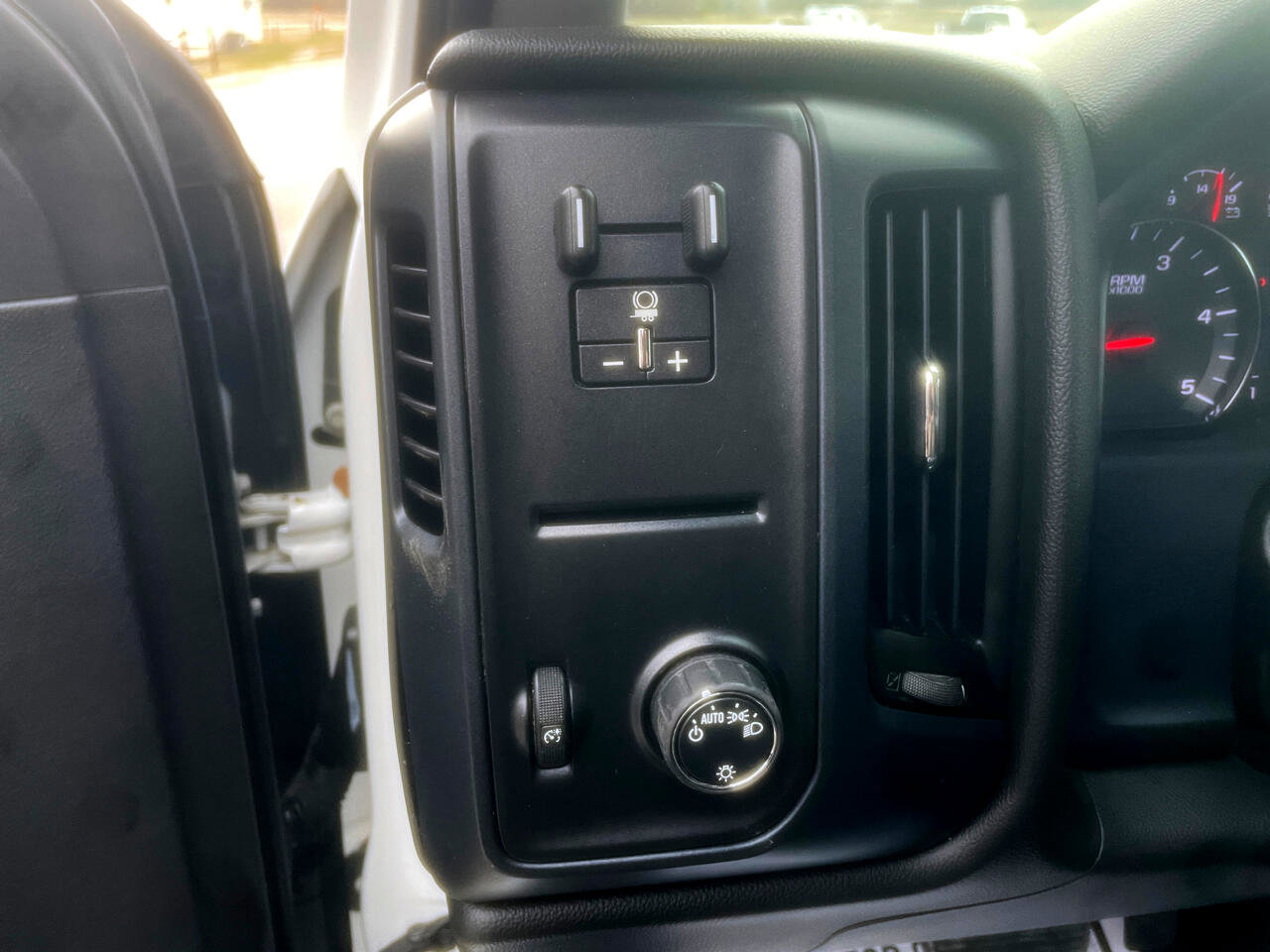 Used 2019 Chevrolet Silverado 2500 W/T w/ WT Convenience Package image 16